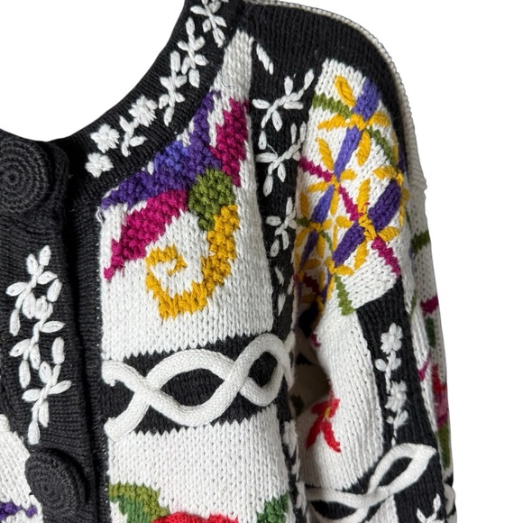 VTG 90s Crochet Knit Cardigan Floral Patchwork Boho Dopamine Dressing M - Picture 3 of 11